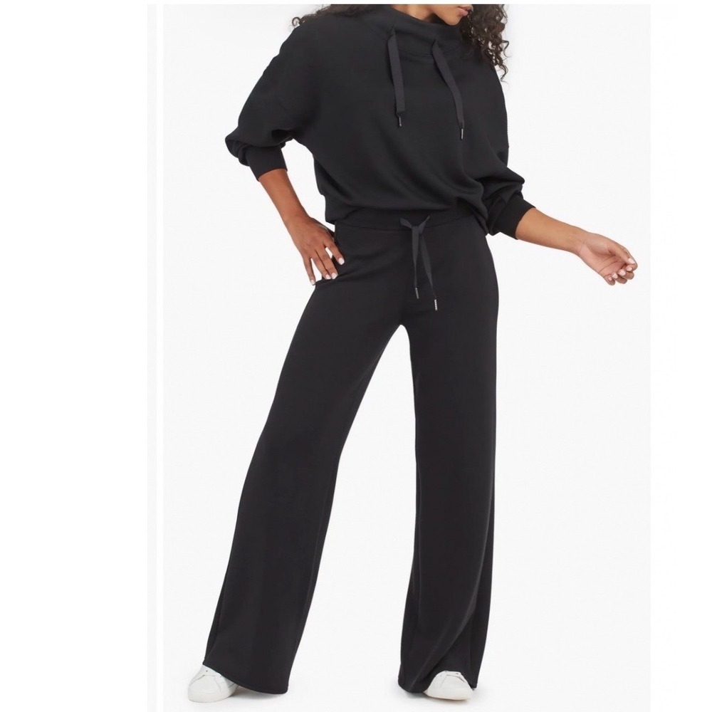 Spanx AirEssentials Wide Leg Pants Very Black High Waisted 50239R Medium